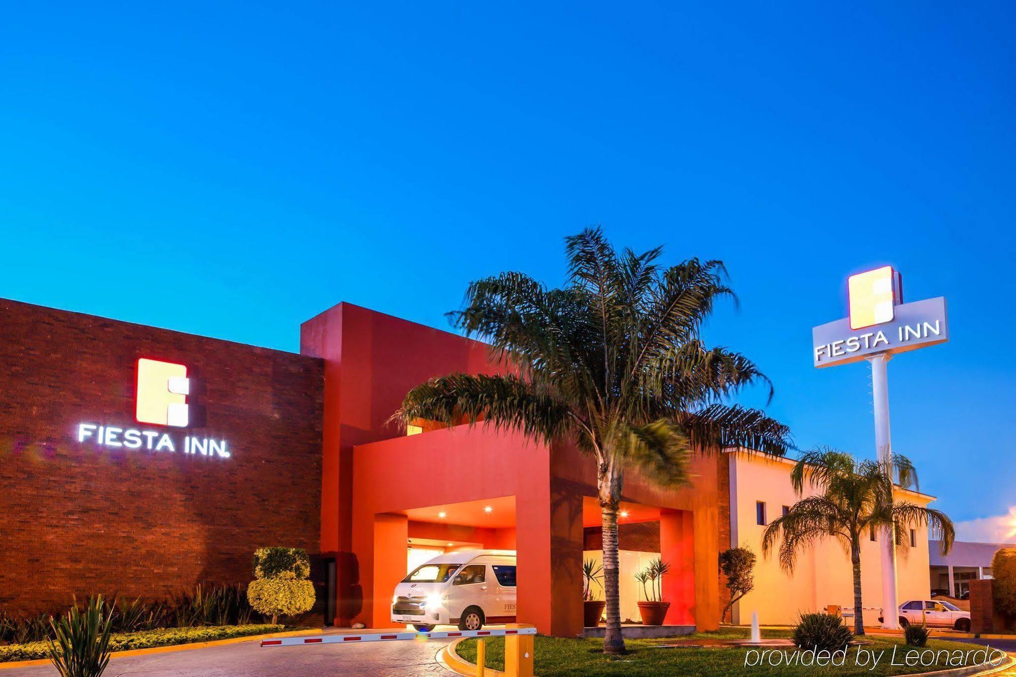 Fiesta Inn Monterrey La Fe San Nicolas de los Garza Exterior photo